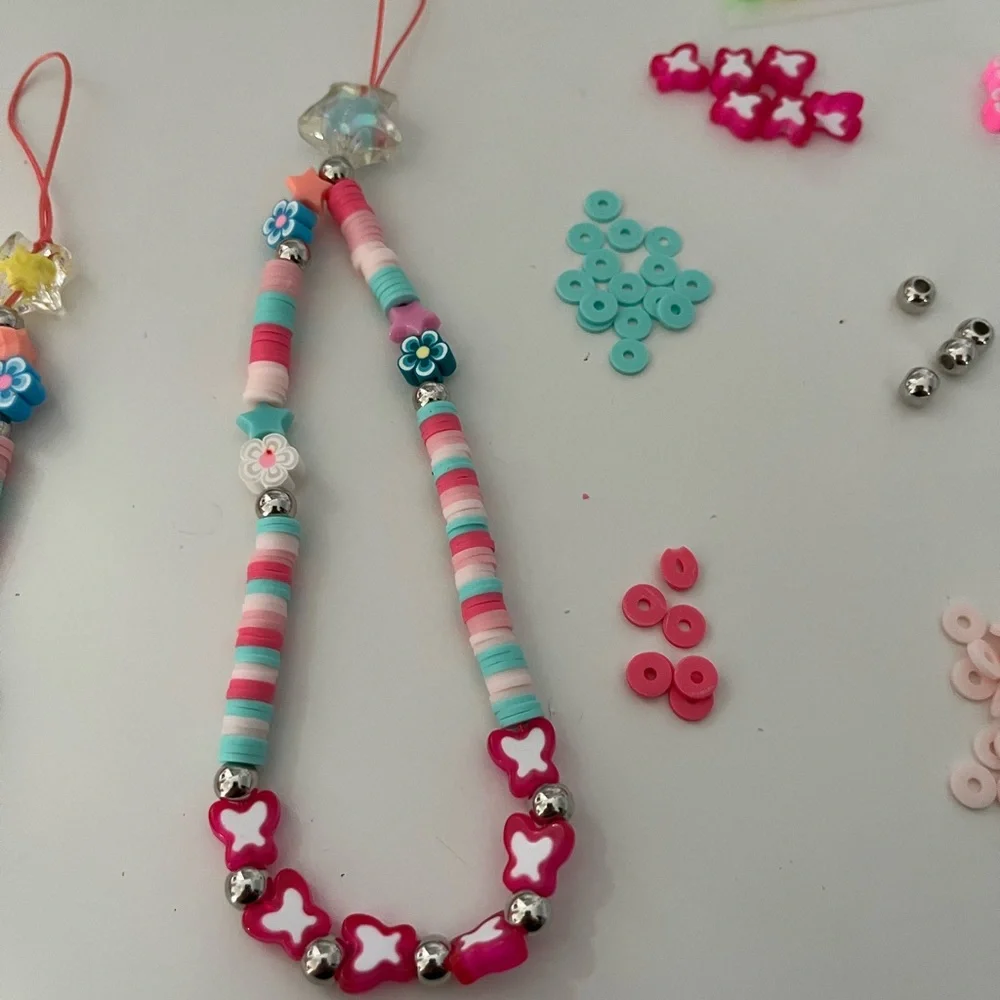 Phone chains - Picture 2 of 6